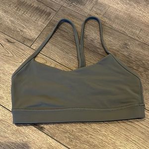 Lululemon Flow Y Bra Grey Sage 6
